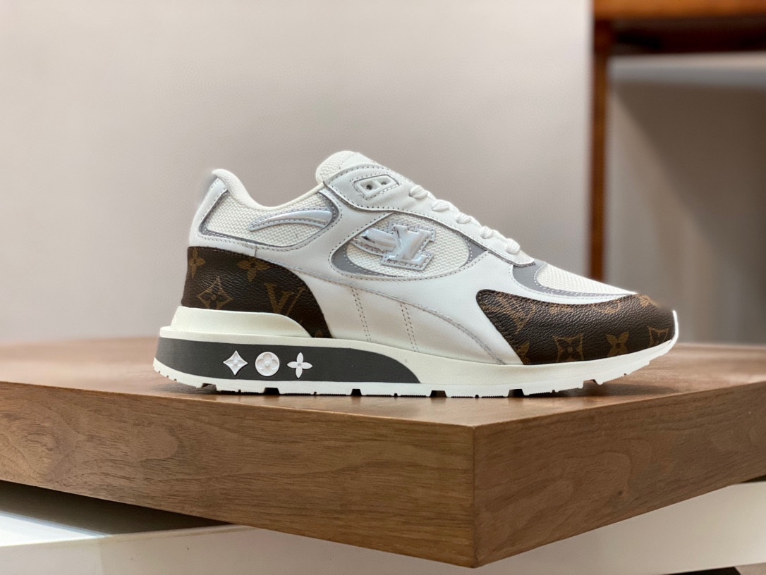 LOUIS VUITTON RUN AWAY 