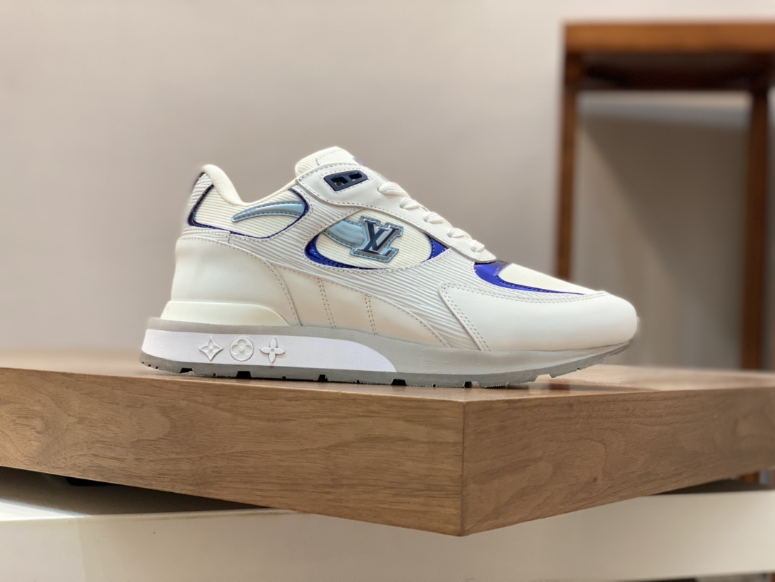 LOUIS VUITTON RUN AWAY 