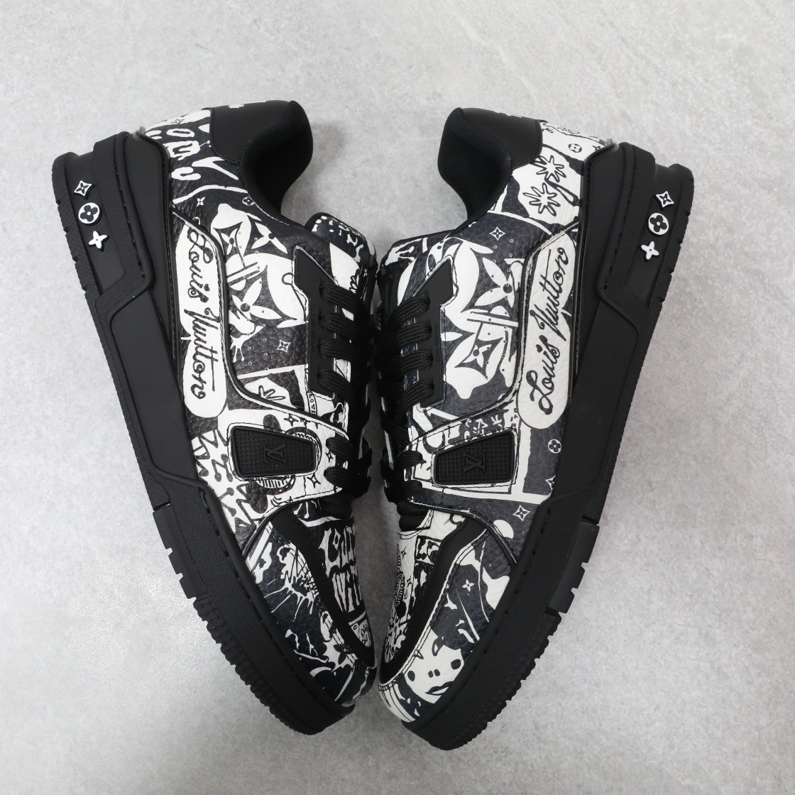 LOUIS VUITTON TRAINER