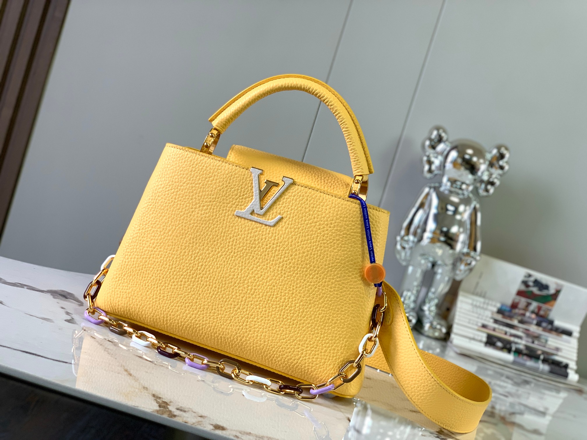 LV Capucines