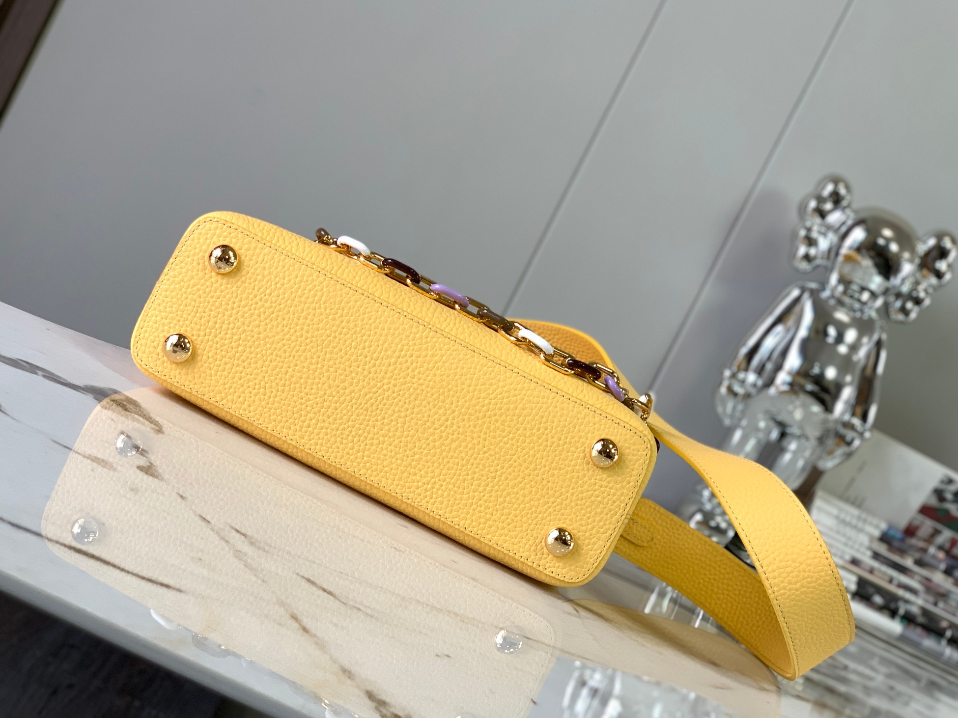 LV Capucines