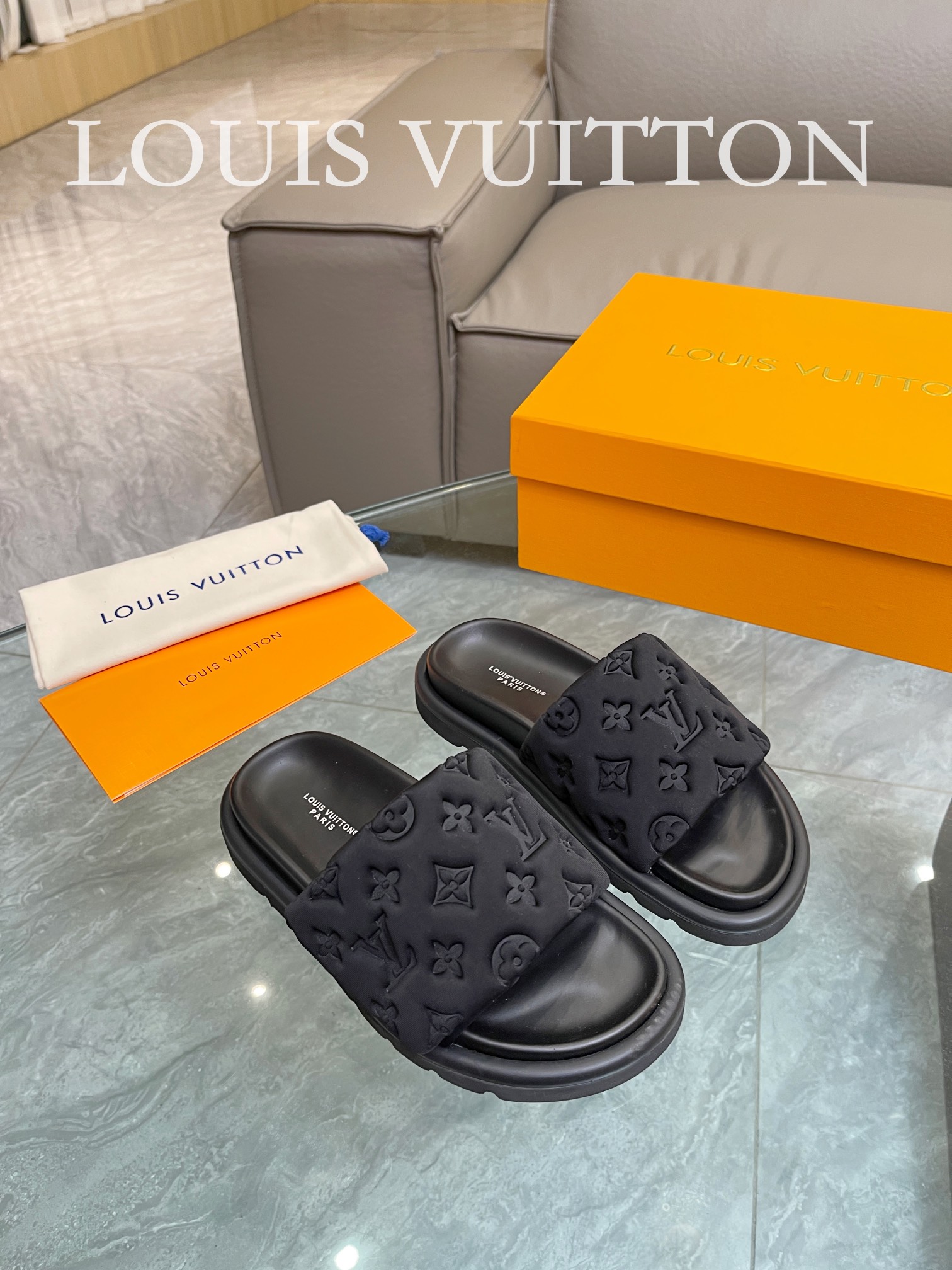 LOUIS VUITTON SLIPPERS