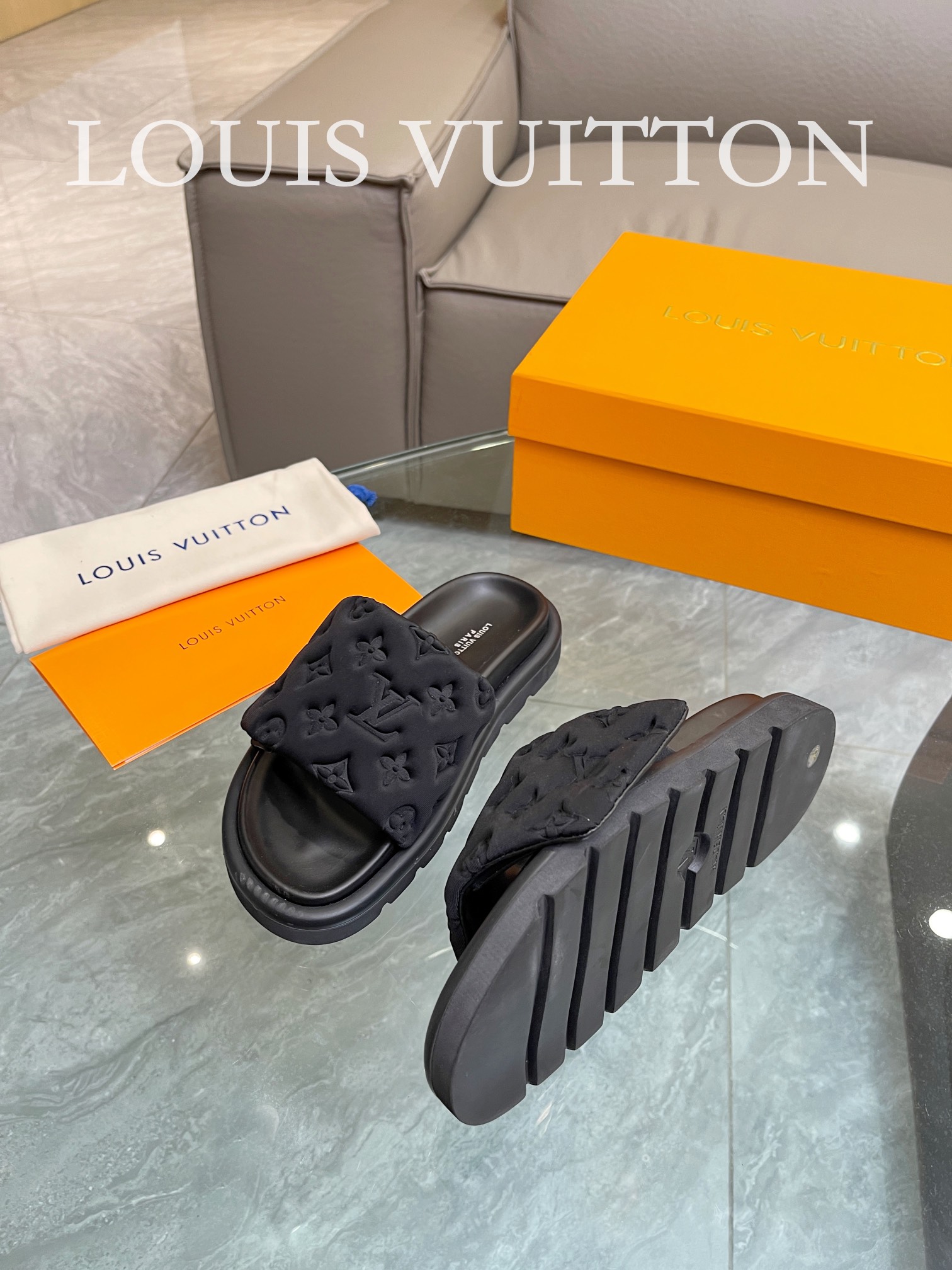 LOUIS VUITTON SLIPPERS