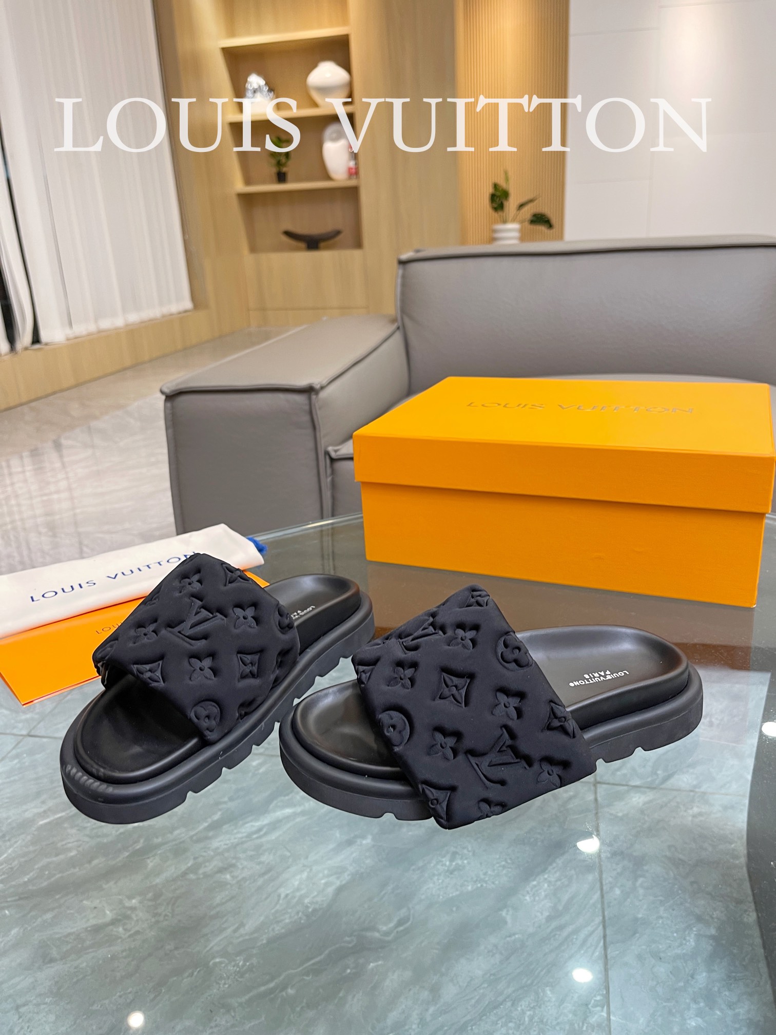 LOUIS VUITTON SLIPPERS