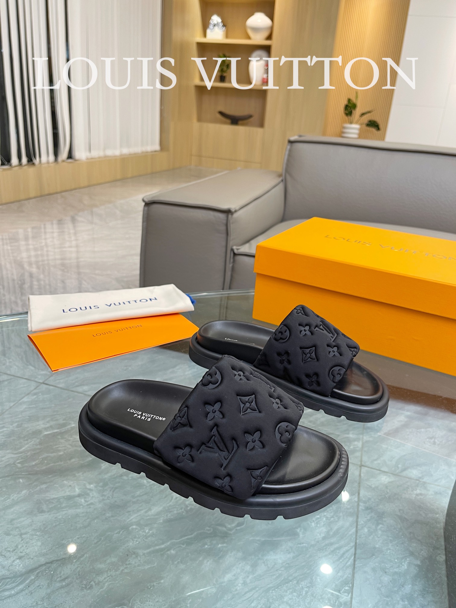 LOUIS VUITTON SLIPPERS