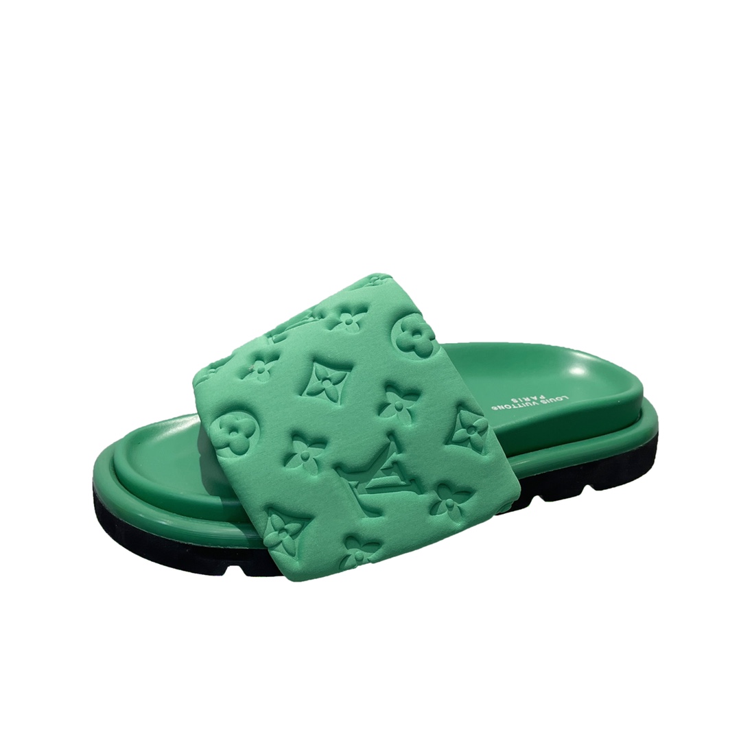LOUIS VUITTON SLIPPERS