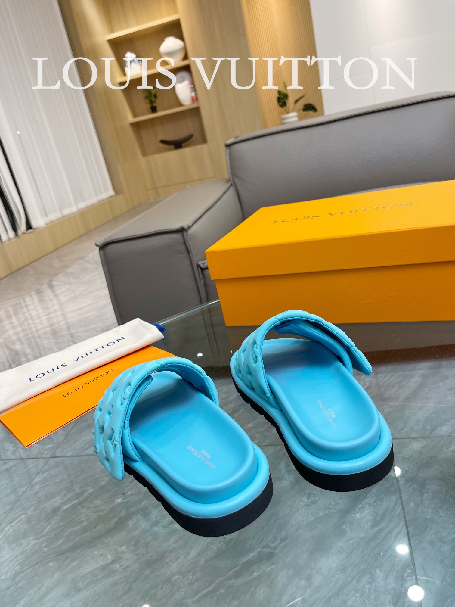 LOUIS VUITTON SLIPPERS