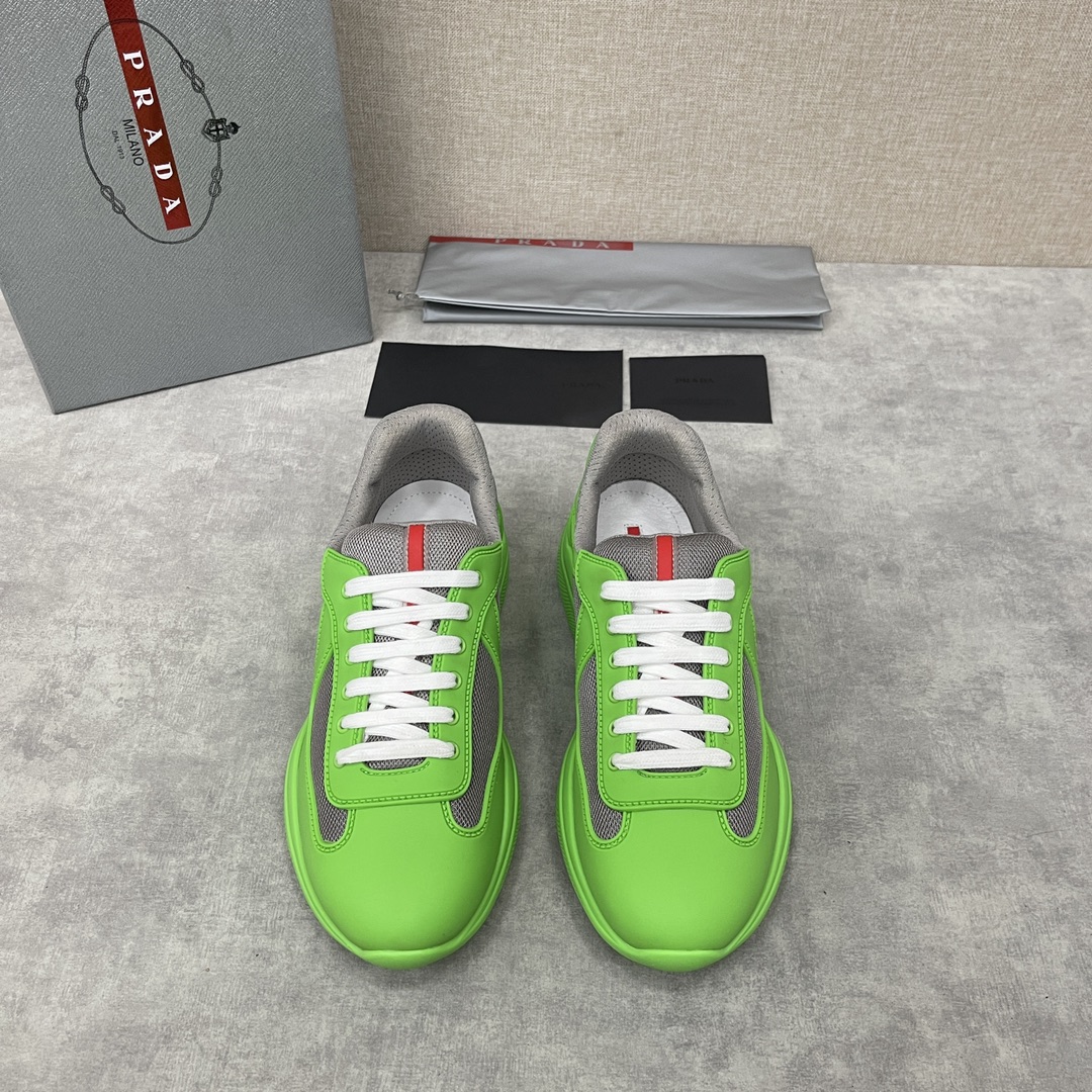 PRADA 