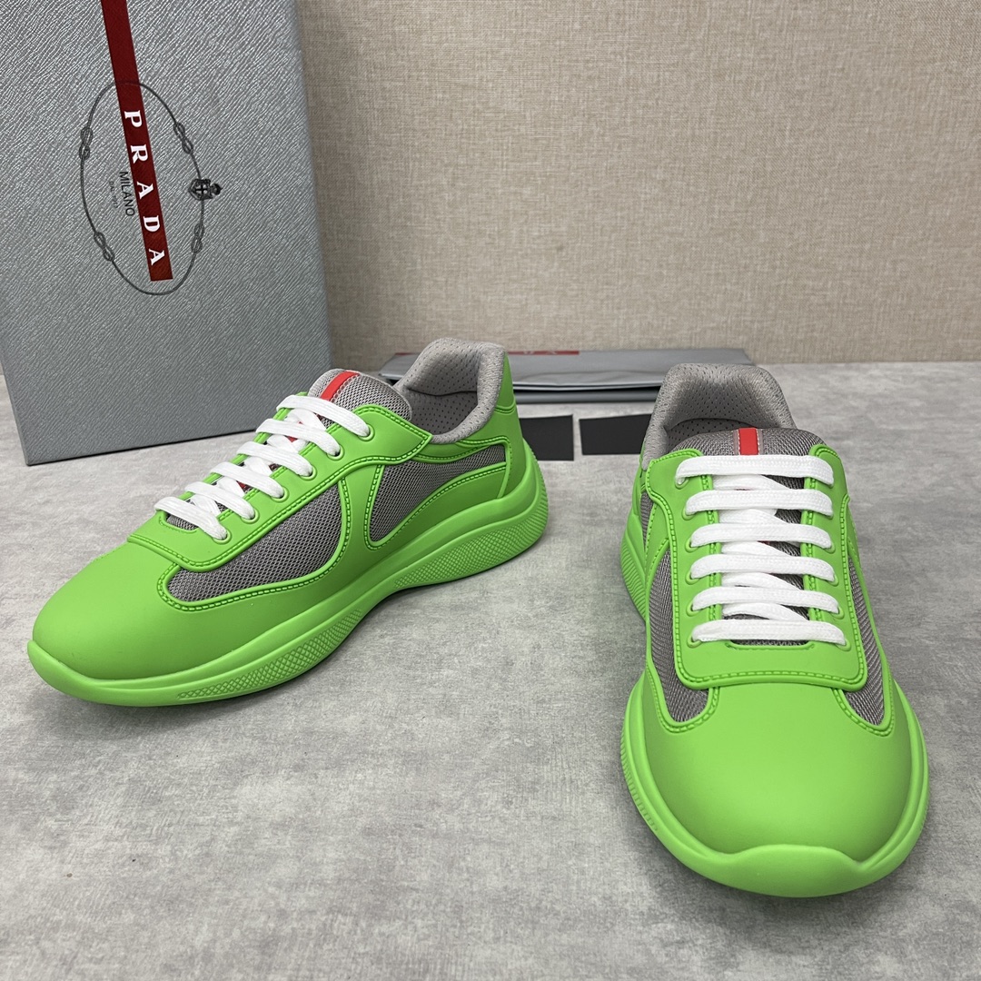 PRADA 