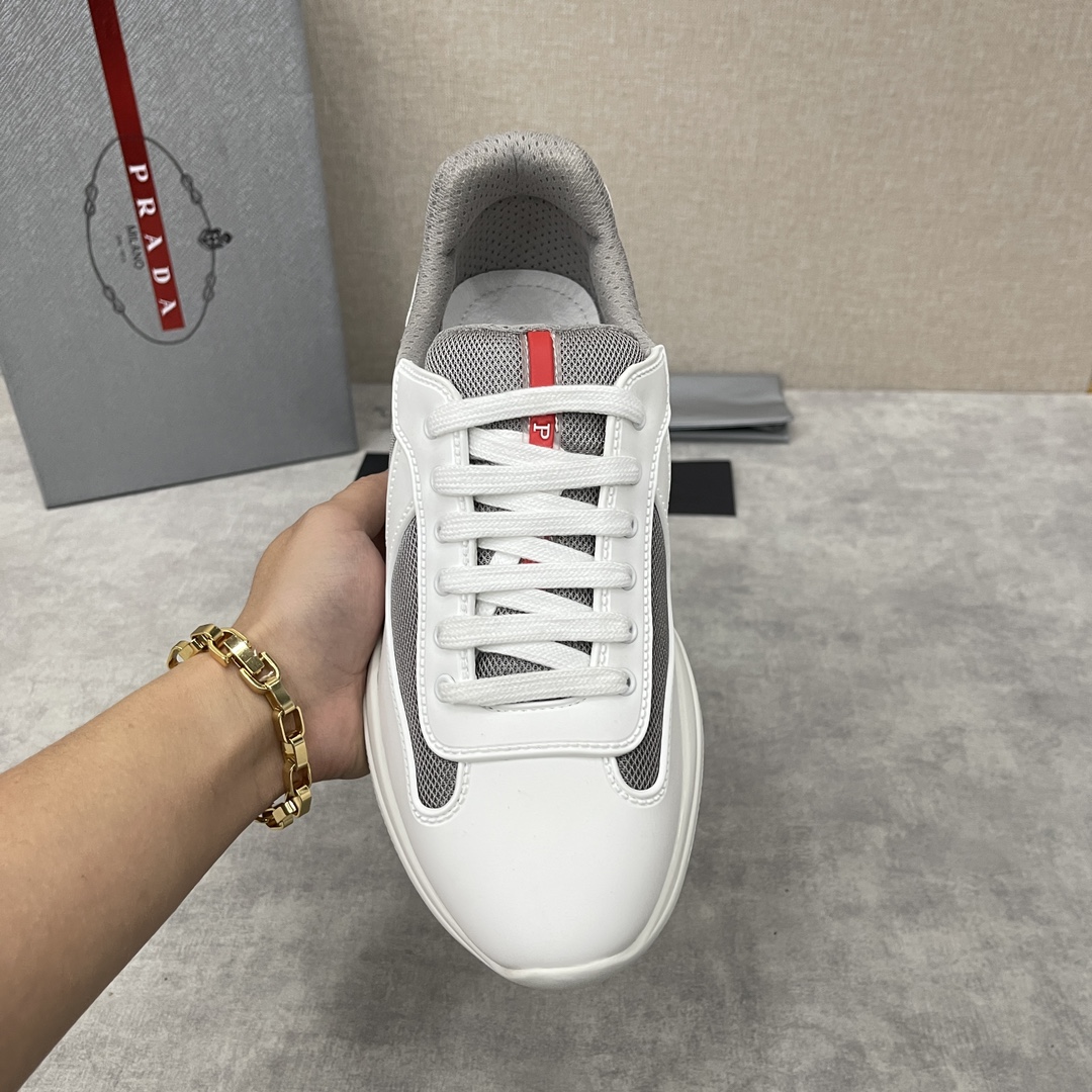 PRADA