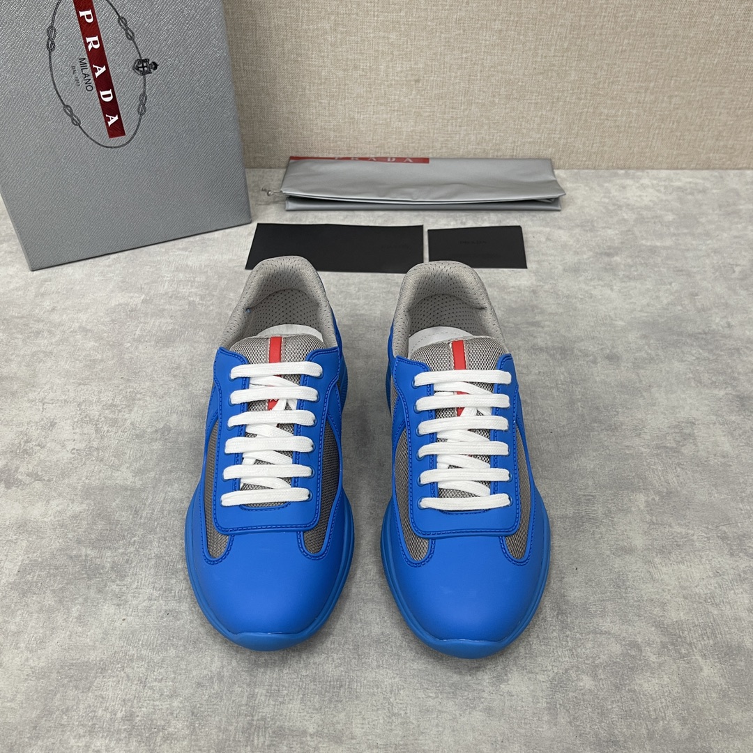 PRADA 