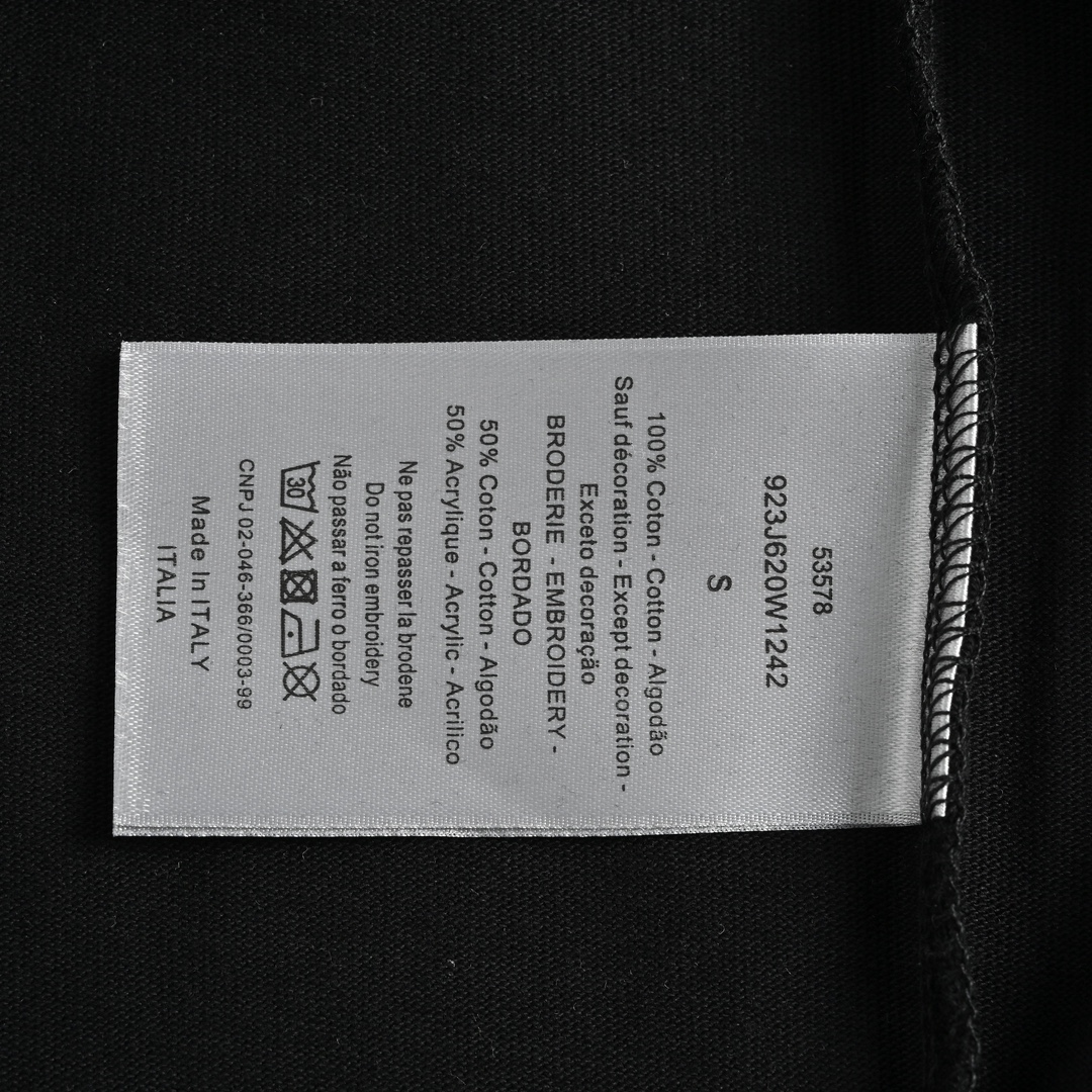 DIOR T-SHIRT