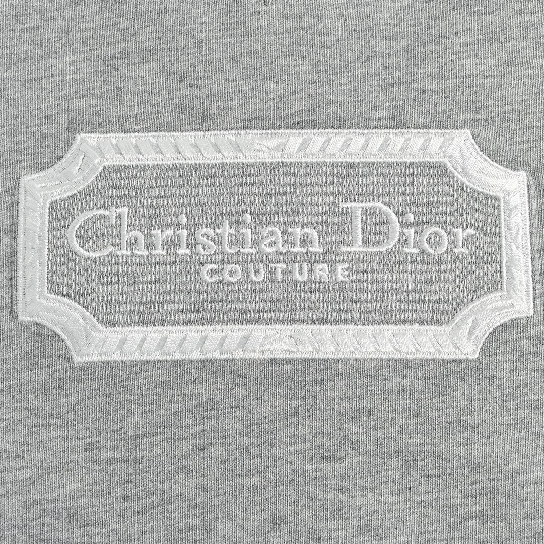 DIOR T-SHIRT