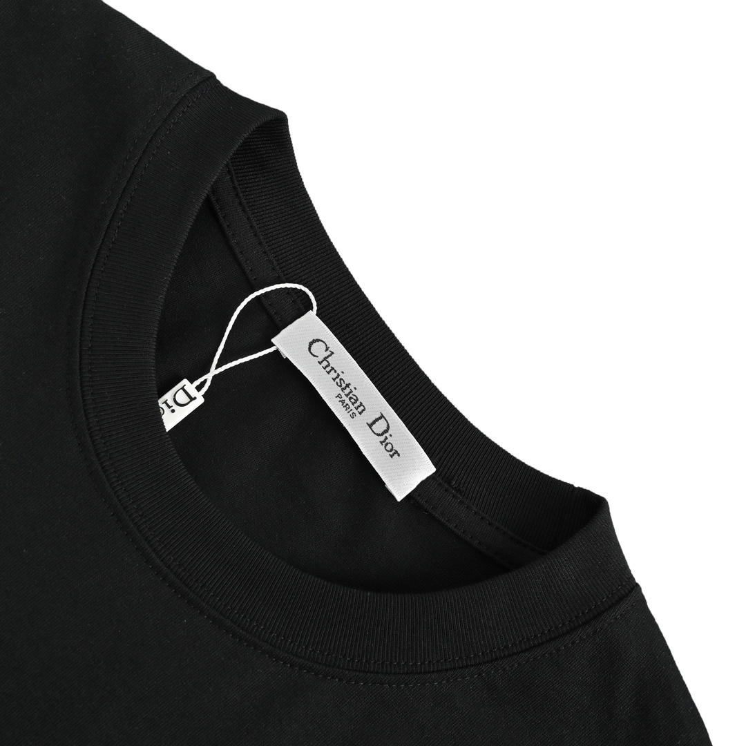 DIOR T-SHIRT
