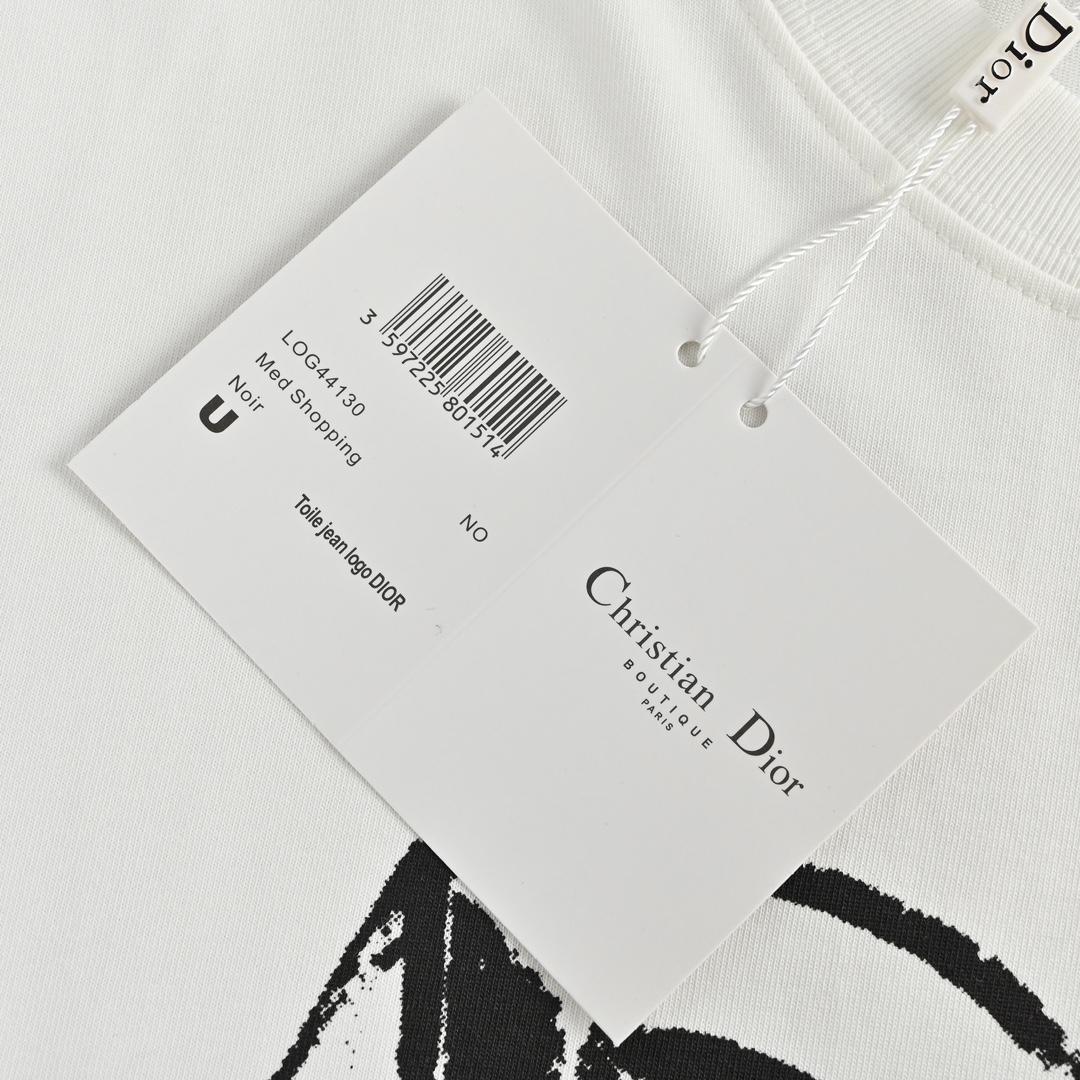 DIOR T-SHIRT