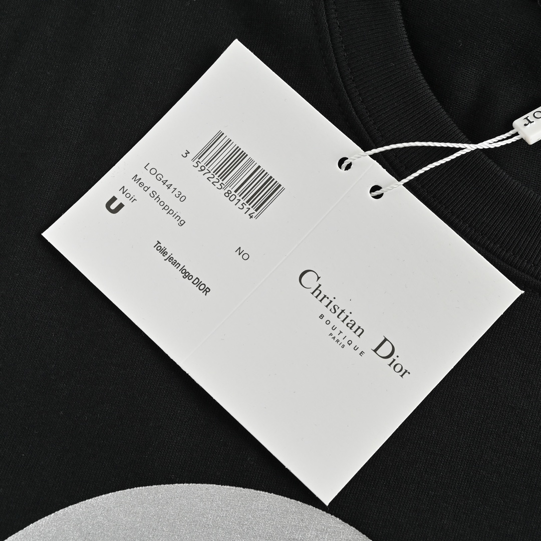 DIOR T-SHIRT