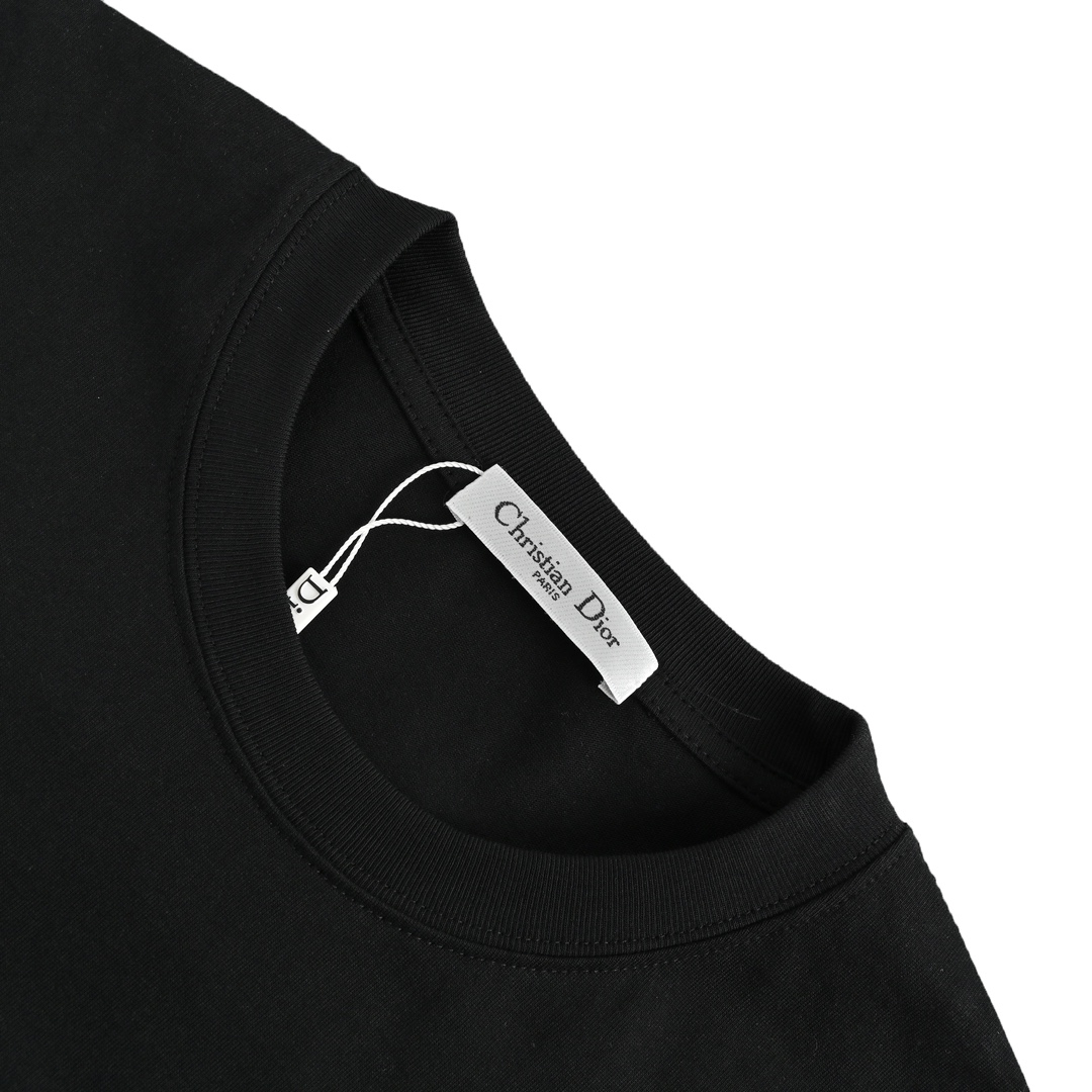DIOR T-SHIRT