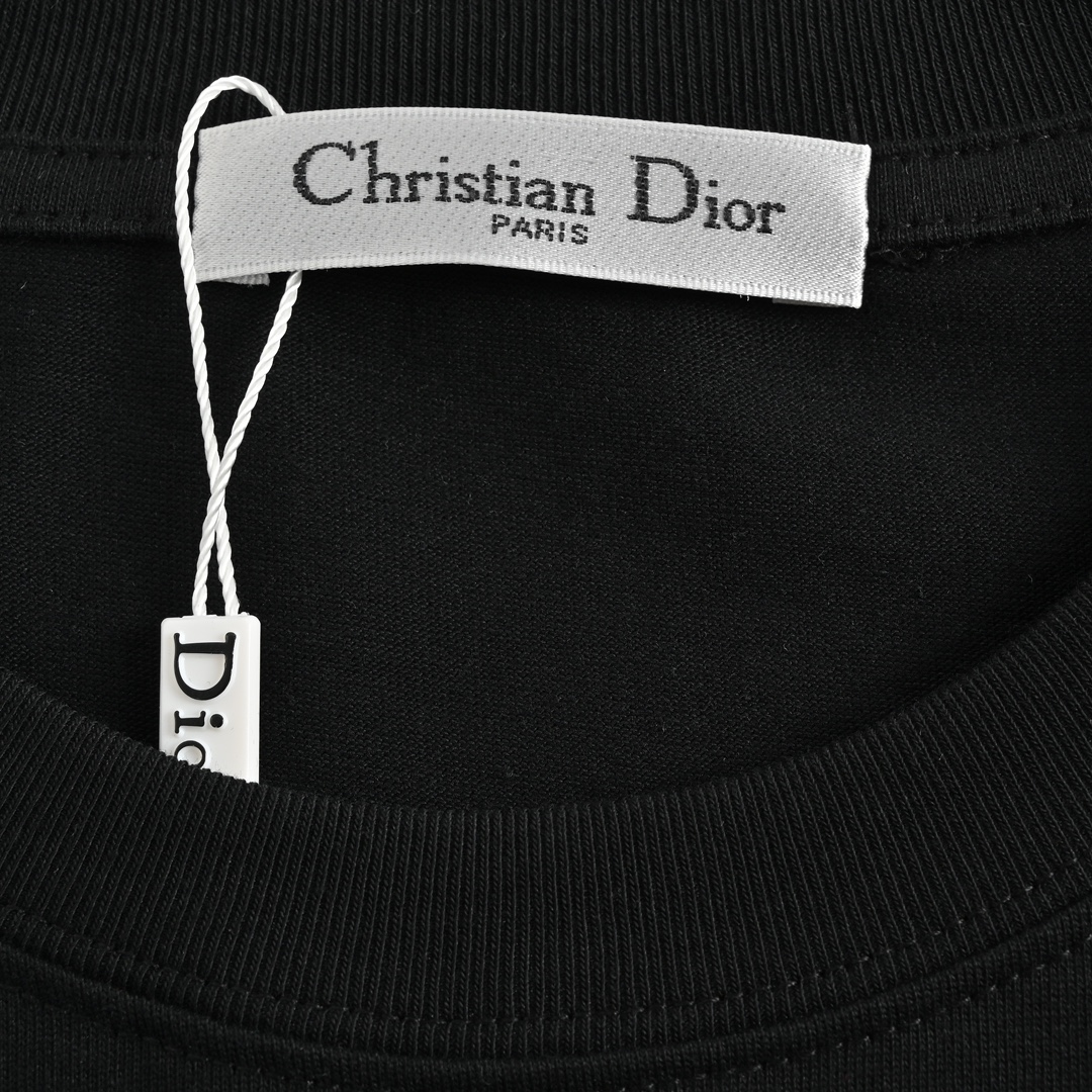 DIOR T-SHIRT