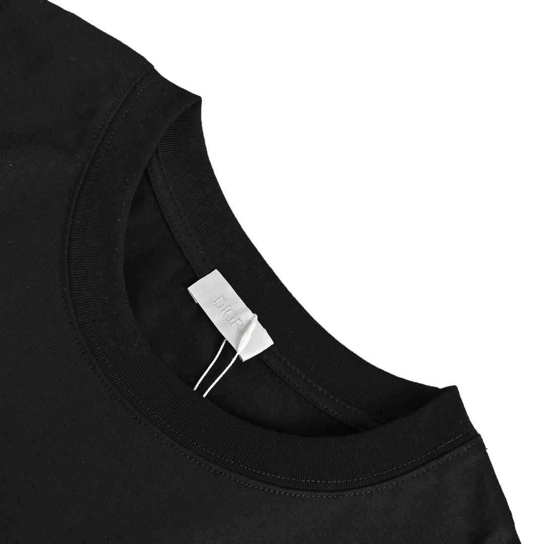 DIOR T-SHIRT