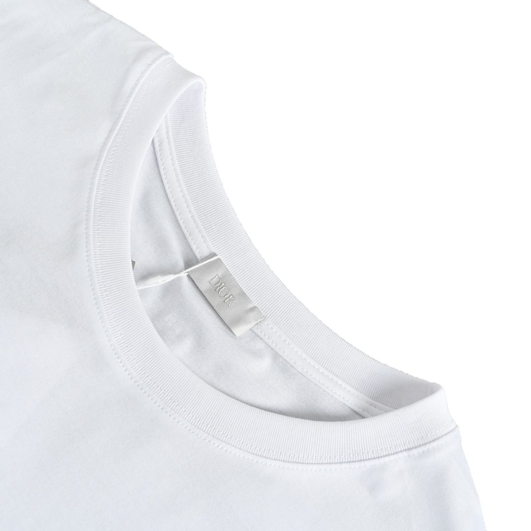 DIOR T-SHIRT
