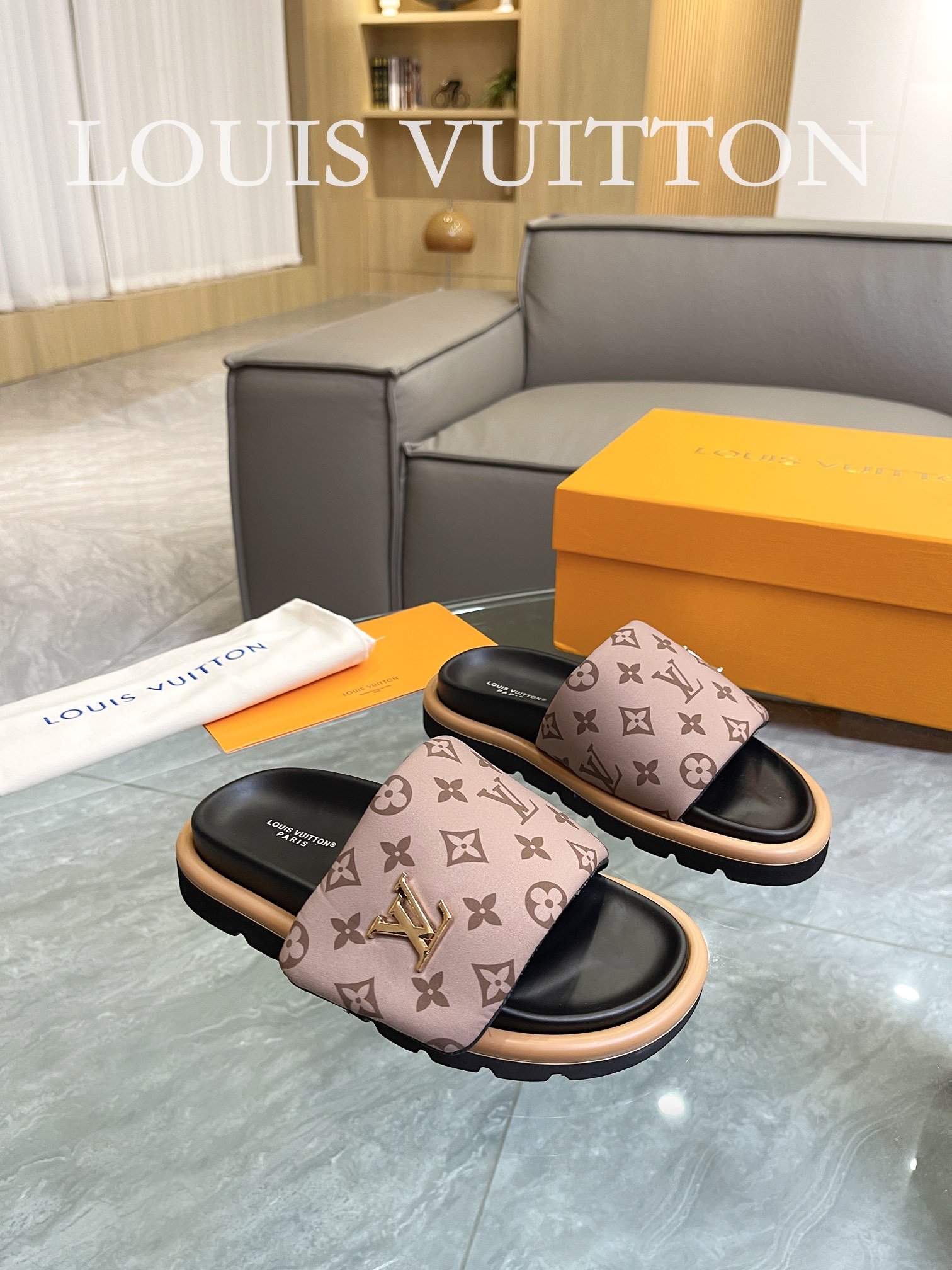 LOUIS VUITTON SLIPPERS