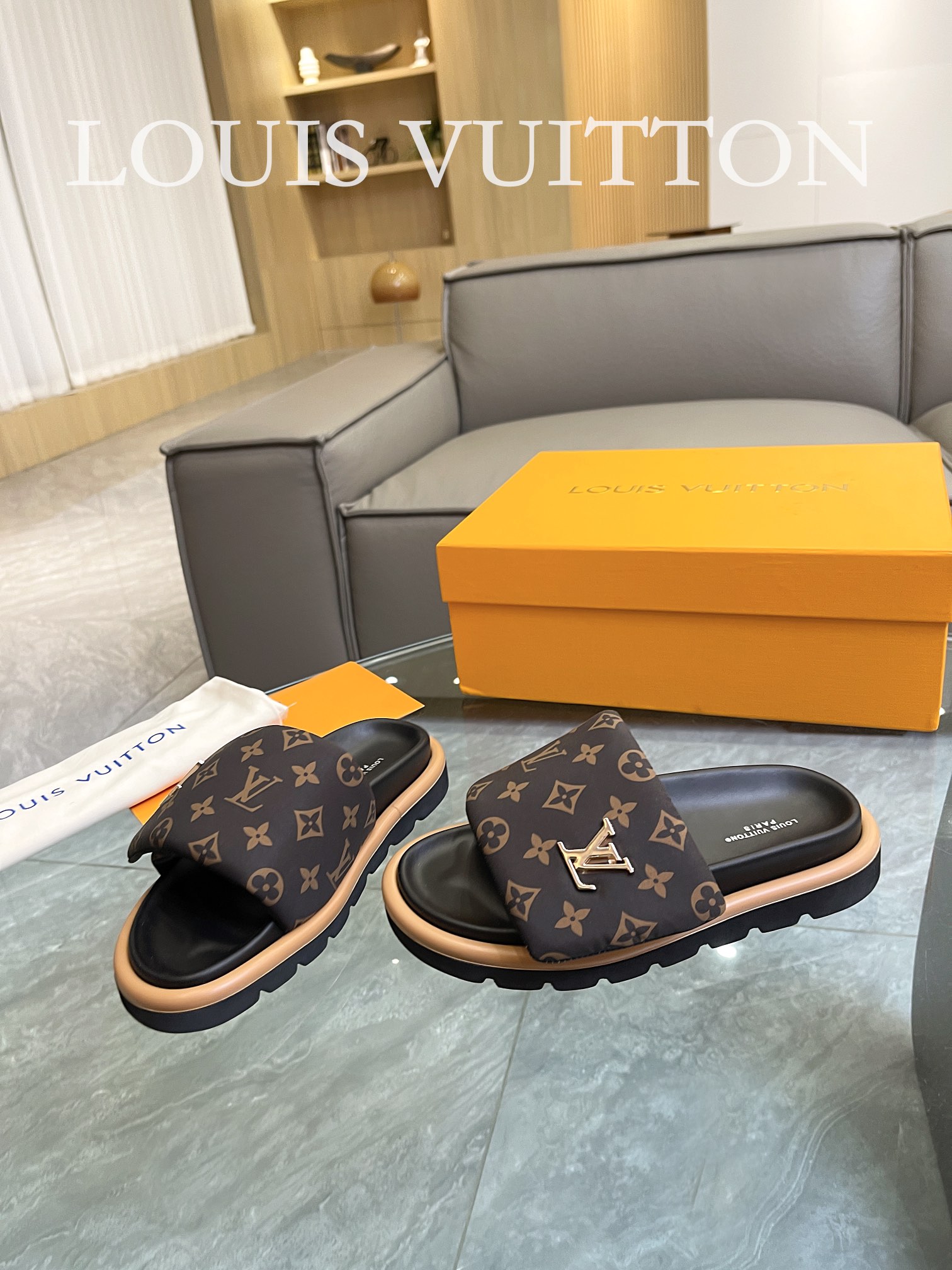 LOUIS VUITTON SLIPPERS
