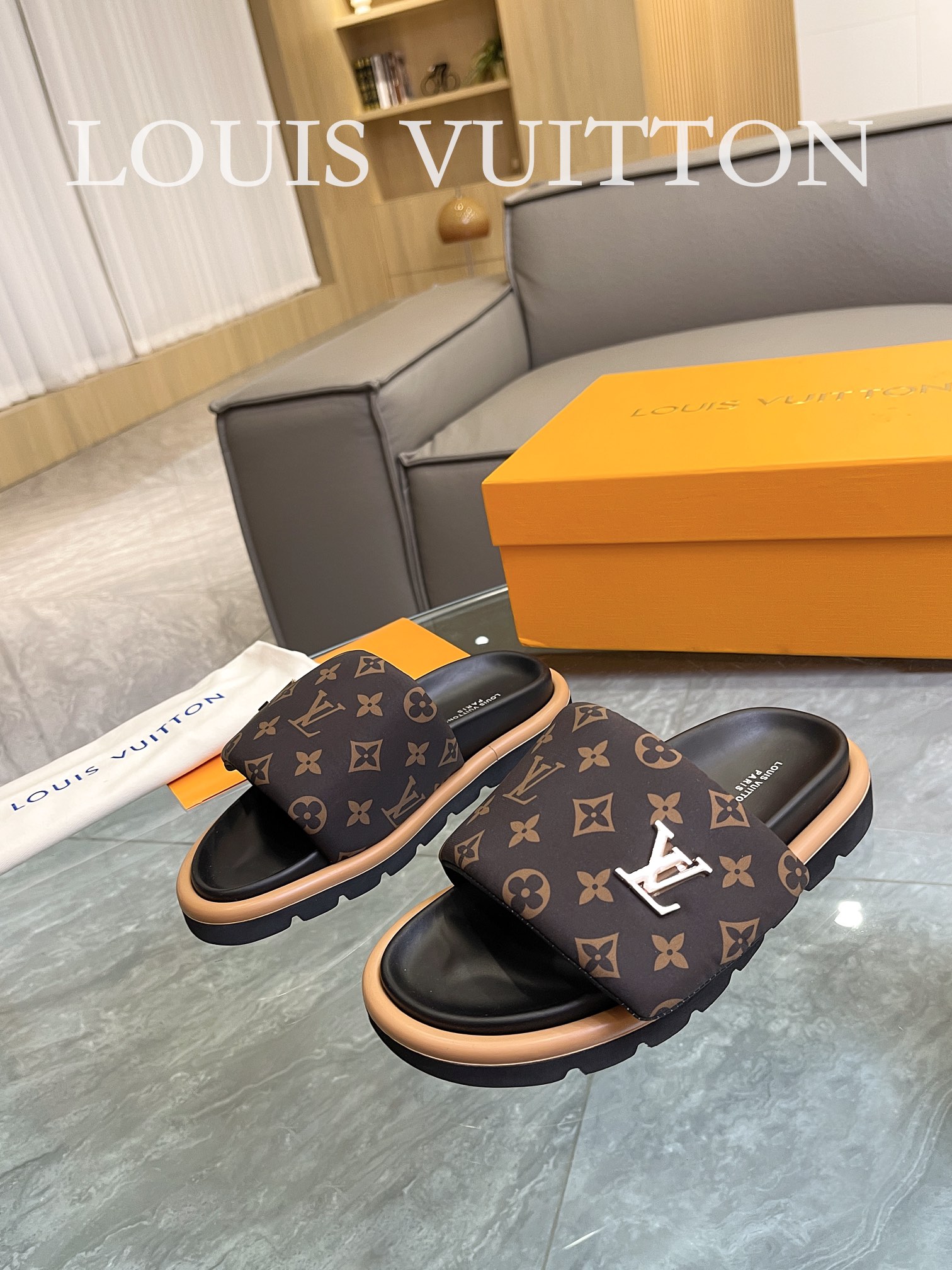 LOUIS VUITTON SLIPPERS