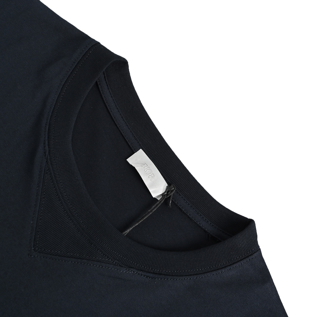DIOR T-SHIRT