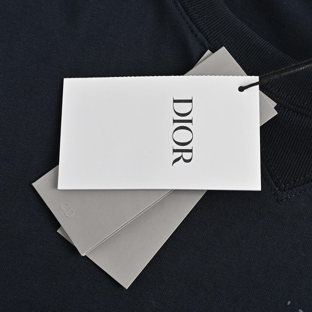 DIOR T-SHIRT