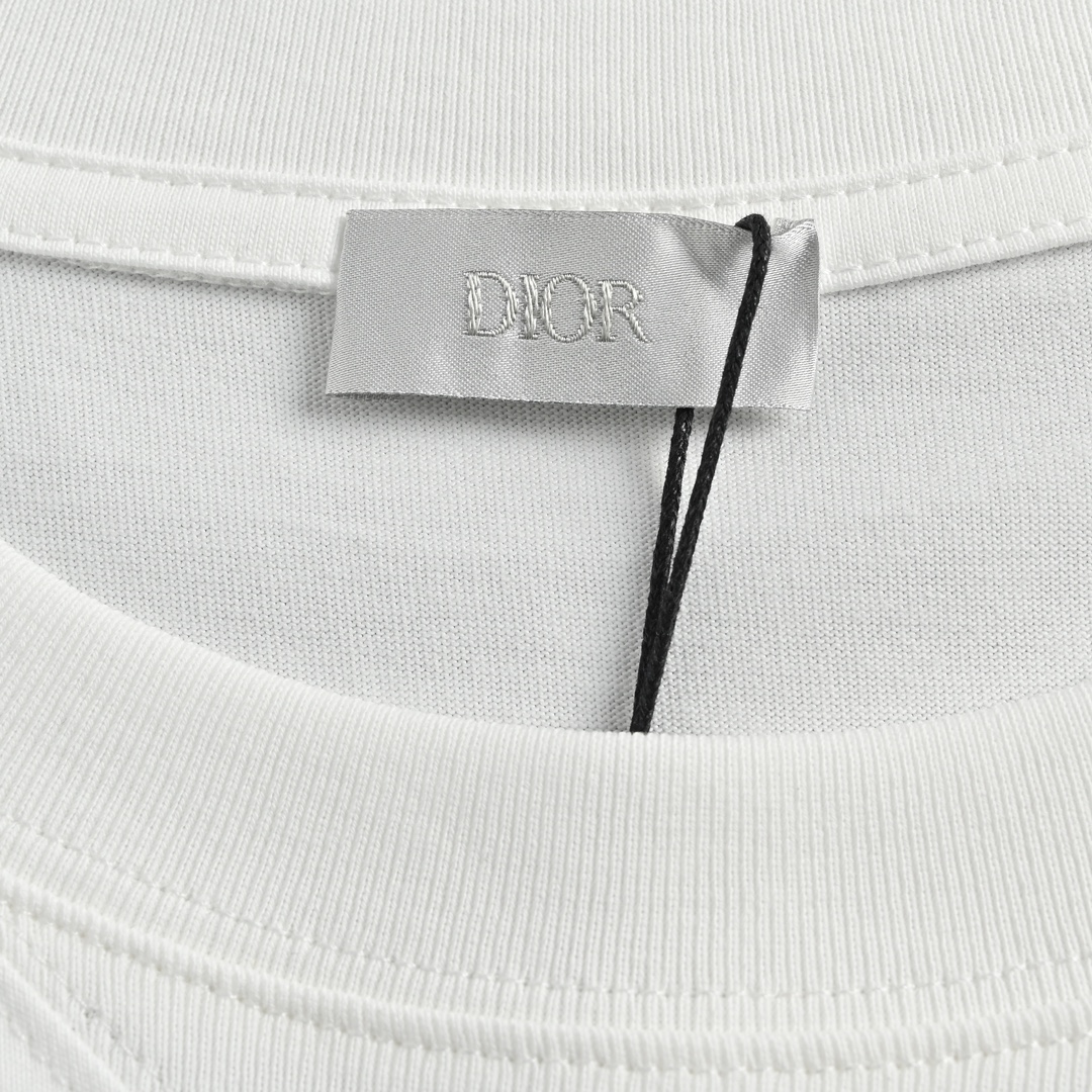 DIOR T-SHIRT