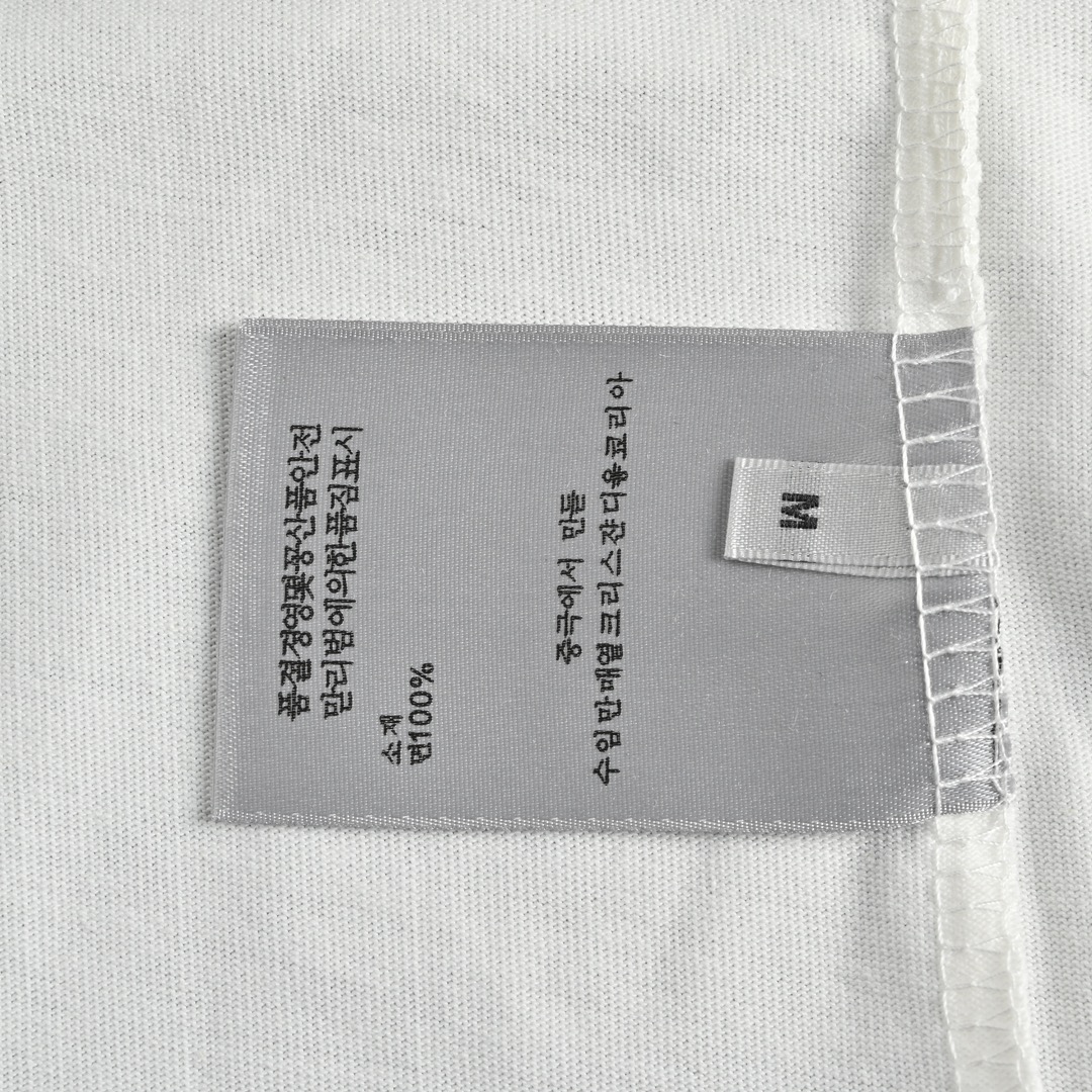 DIOR T-SHIRT