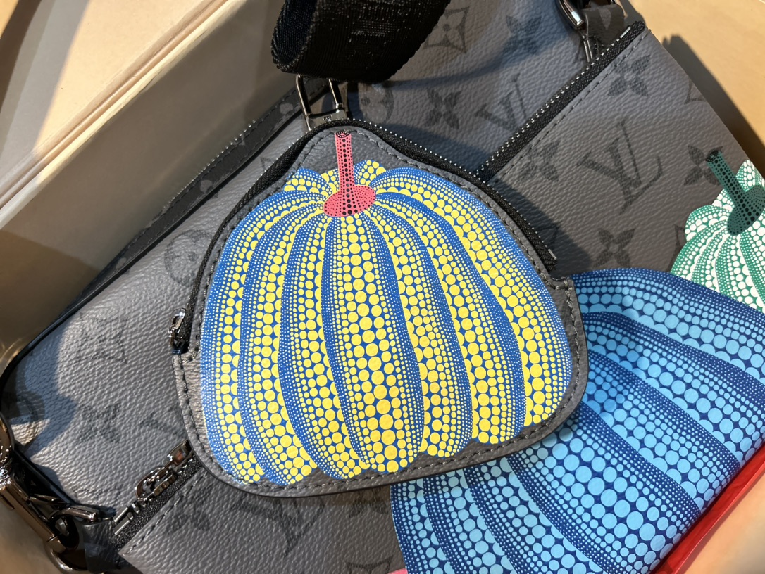LV x YK Trio