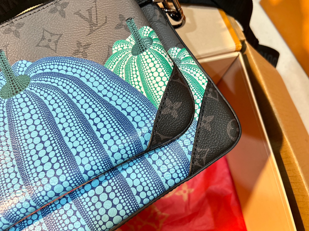 LV x YK Trio