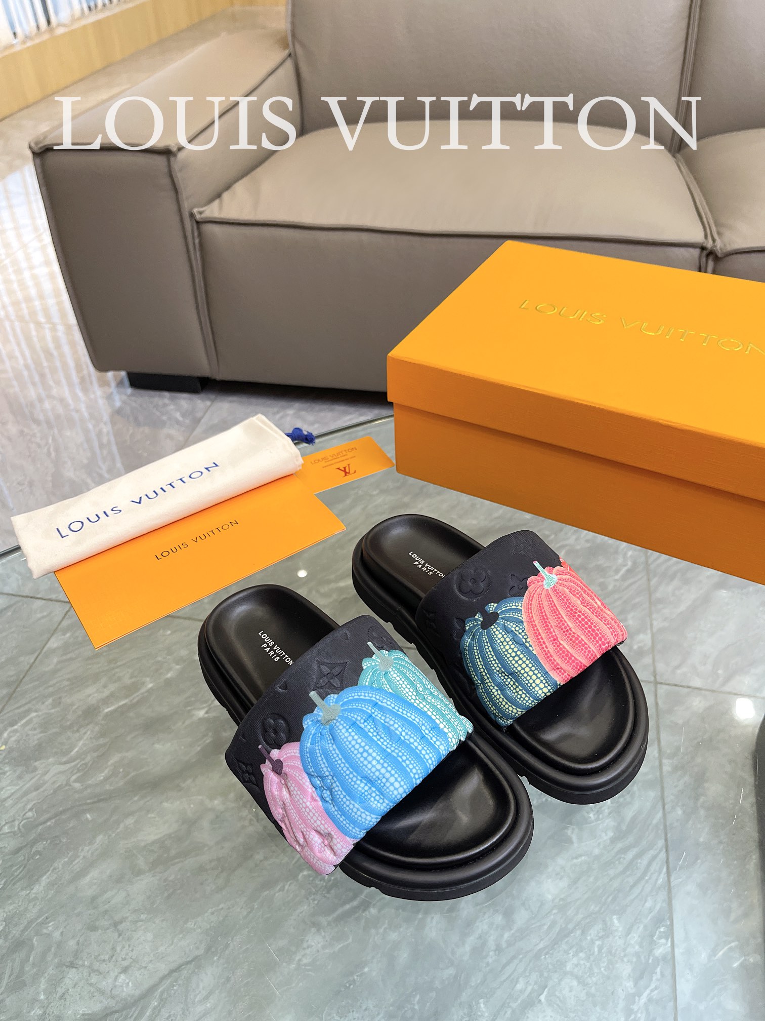 LOUIS VUITTON SLIPPERS