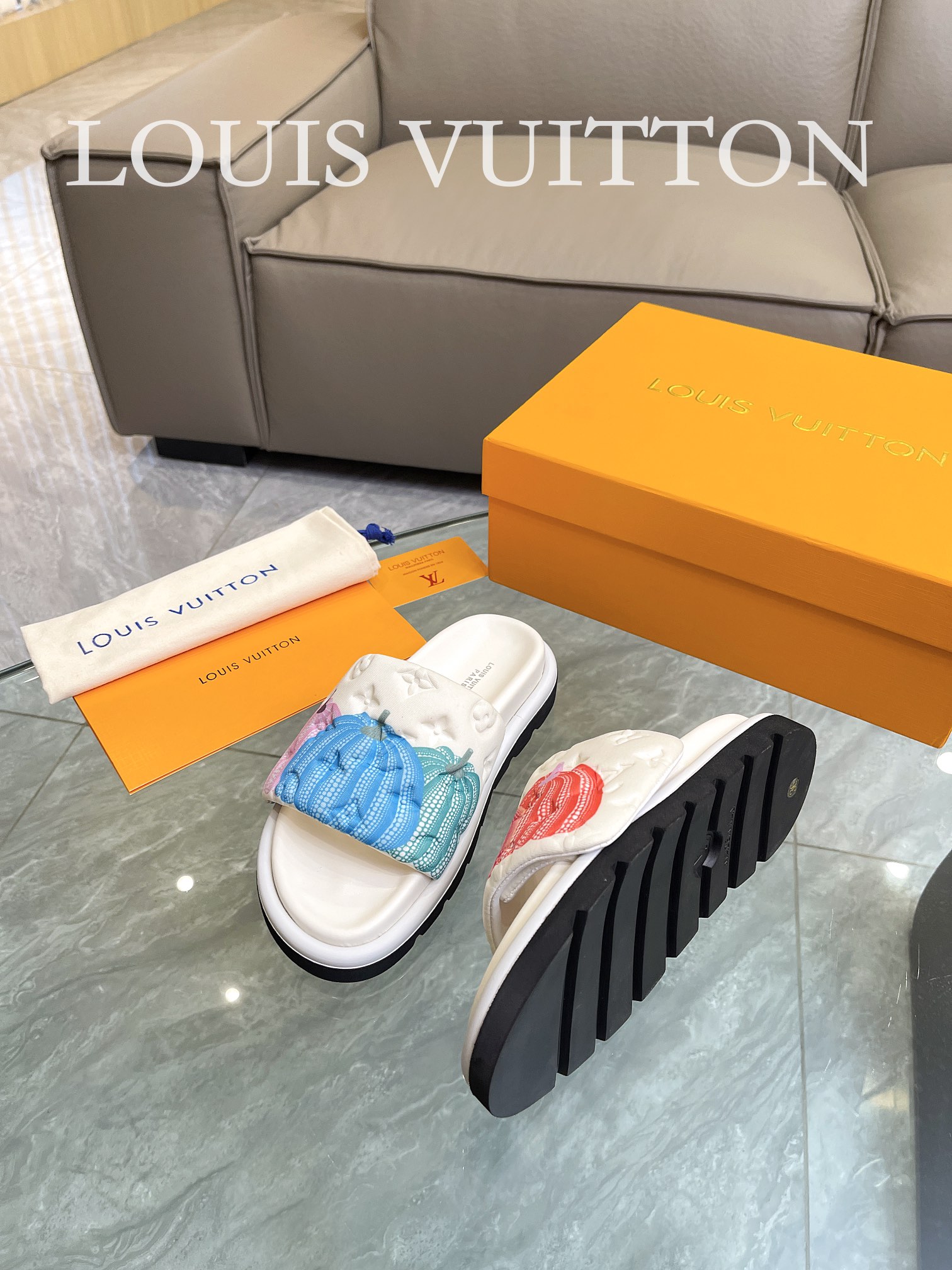 LOUIS VUITTON SLIPPERS