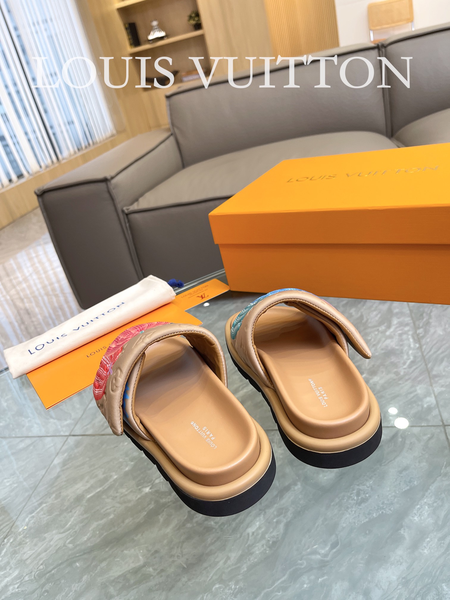 LOUIS VUITTON SLIPPERS
