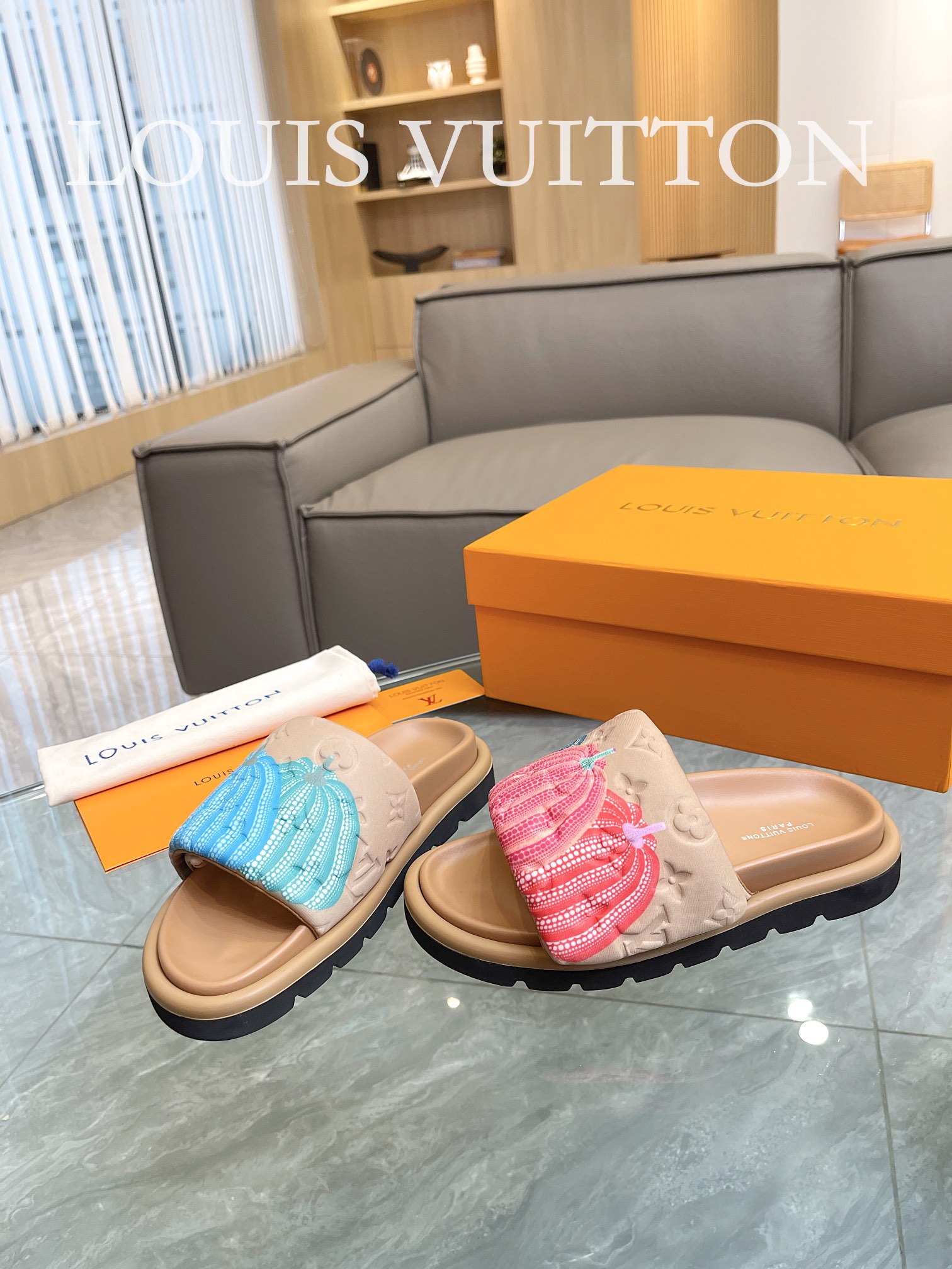 LOUIS VUITTON SLIPPERS