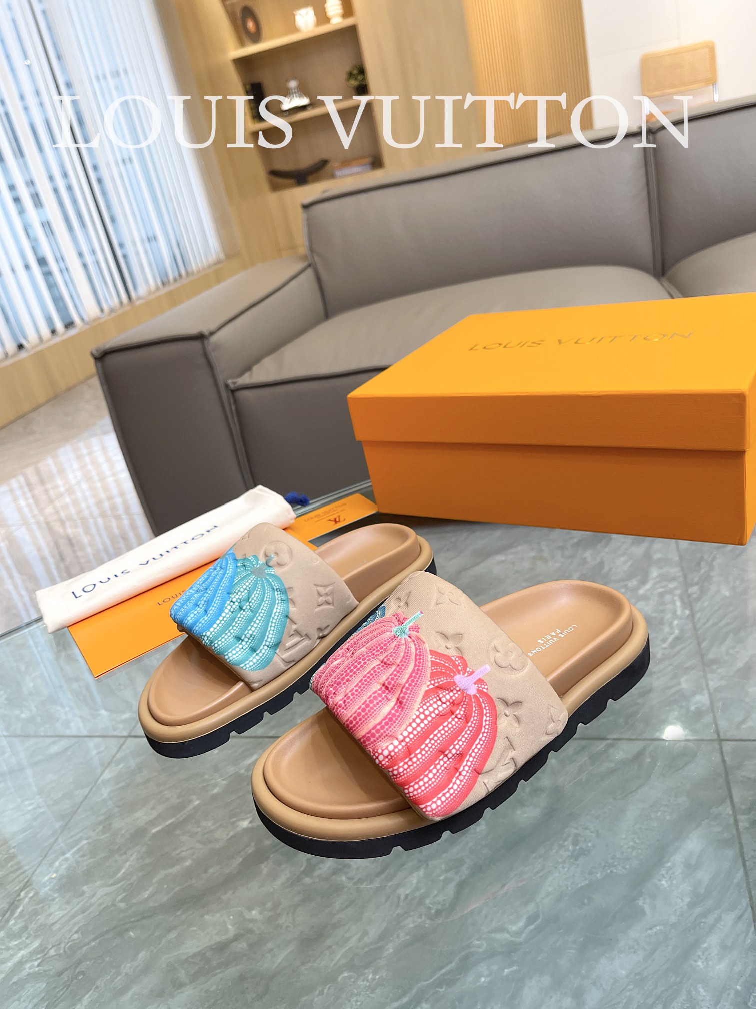 LOUIS VUITTON SLIPPERS