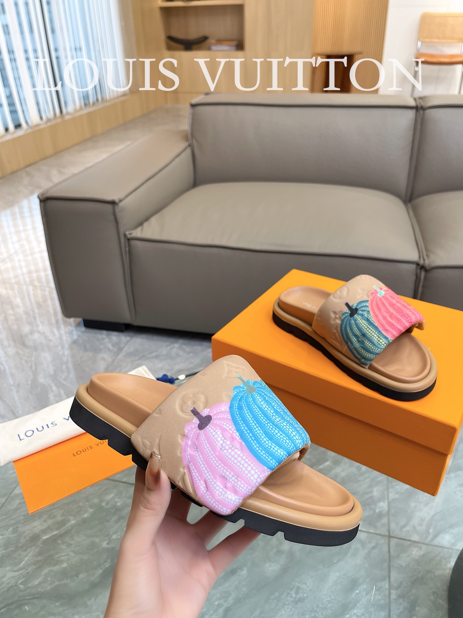 LOUIS VUITTON SLIPPERS