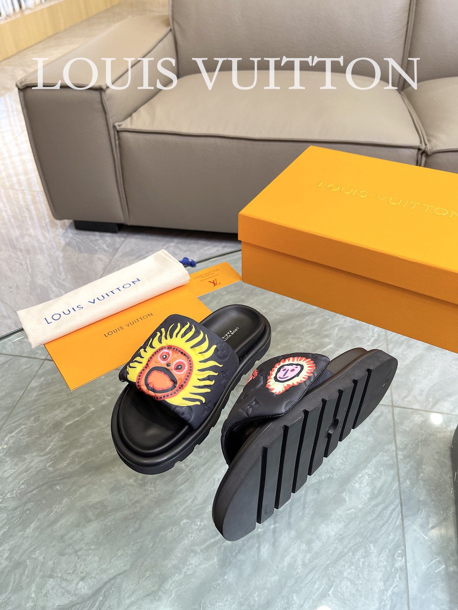 LOUIS VUITTON SLIPPERS