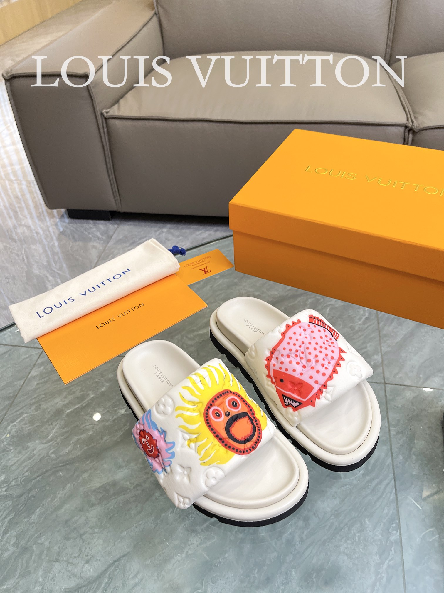 LOUIS VUITTON SLIPPERS