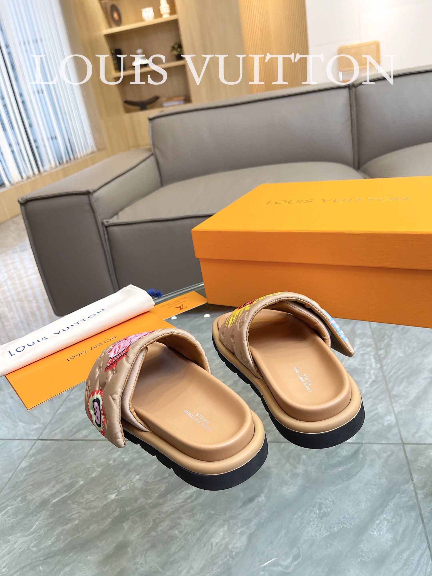 LOUIS VUITTON SLIPPERS