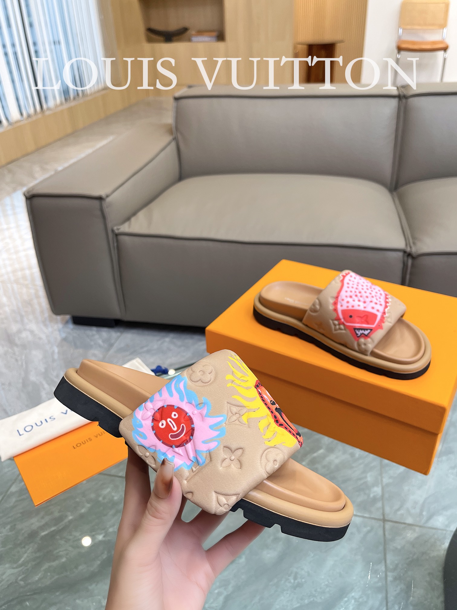 LOUIS VUITTON SLIPPERS