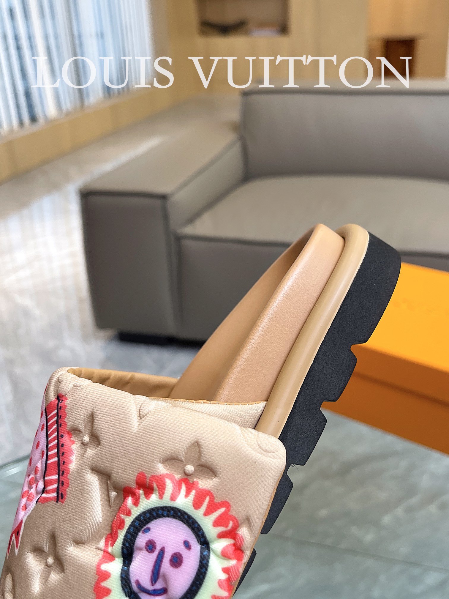 LOUIS VUITTON SLIPPERS