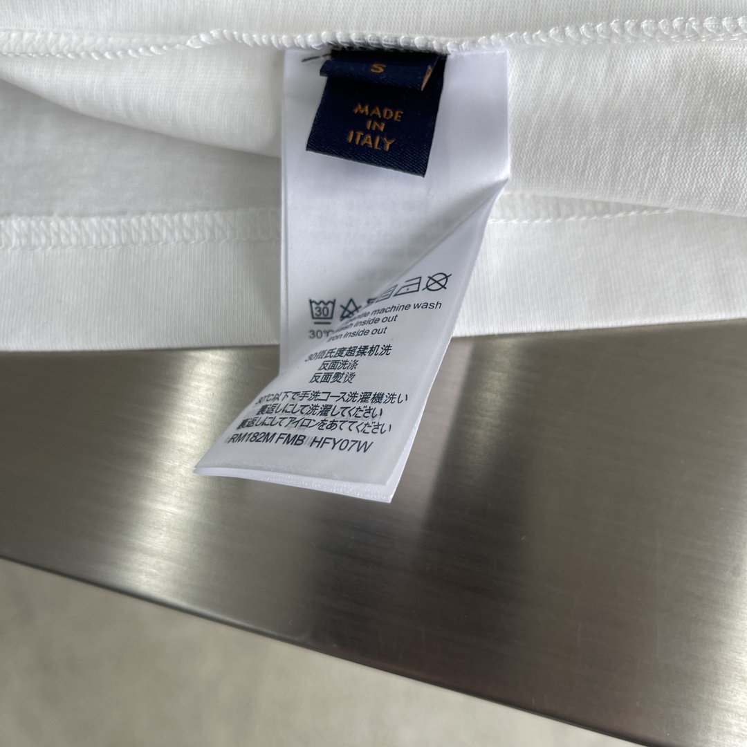 LV T-Shirt
