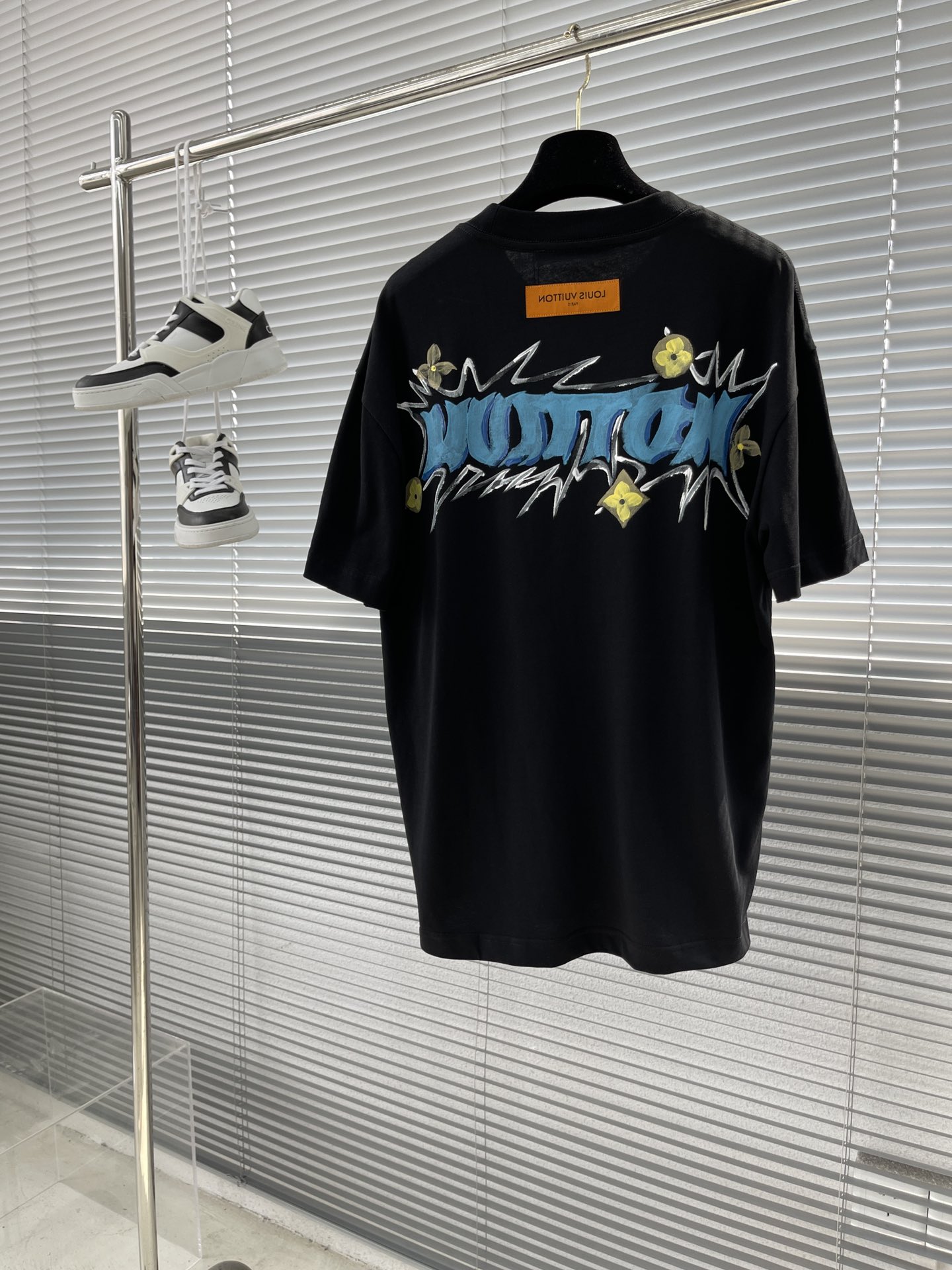 LV T-Shirt