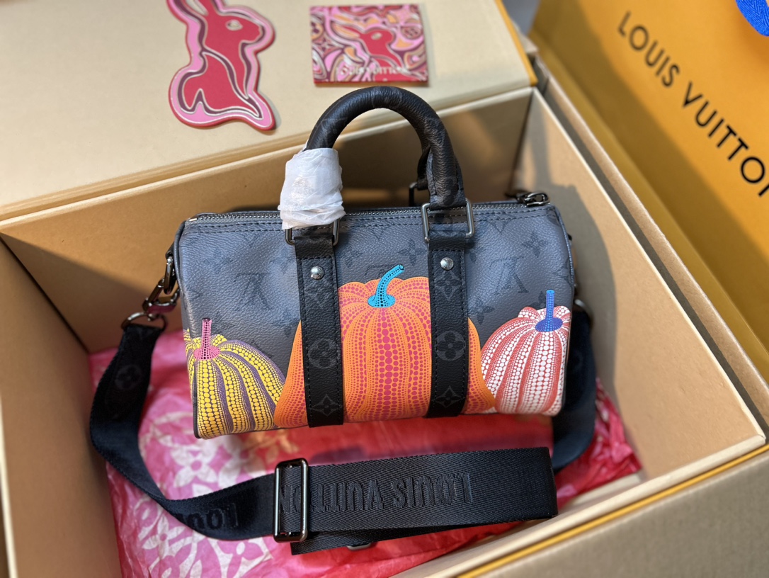 LV x YK Keepall 25