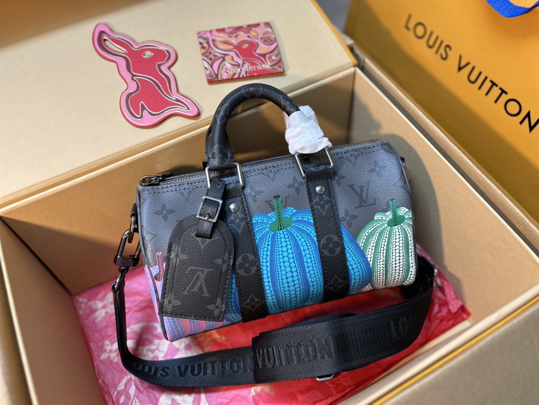 LV x YK Keepall 25