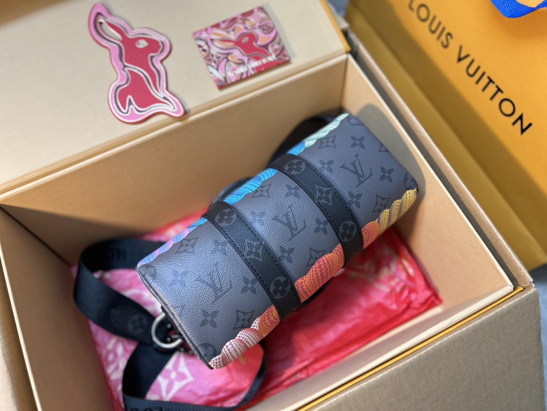 LV x YK Keepall 25
