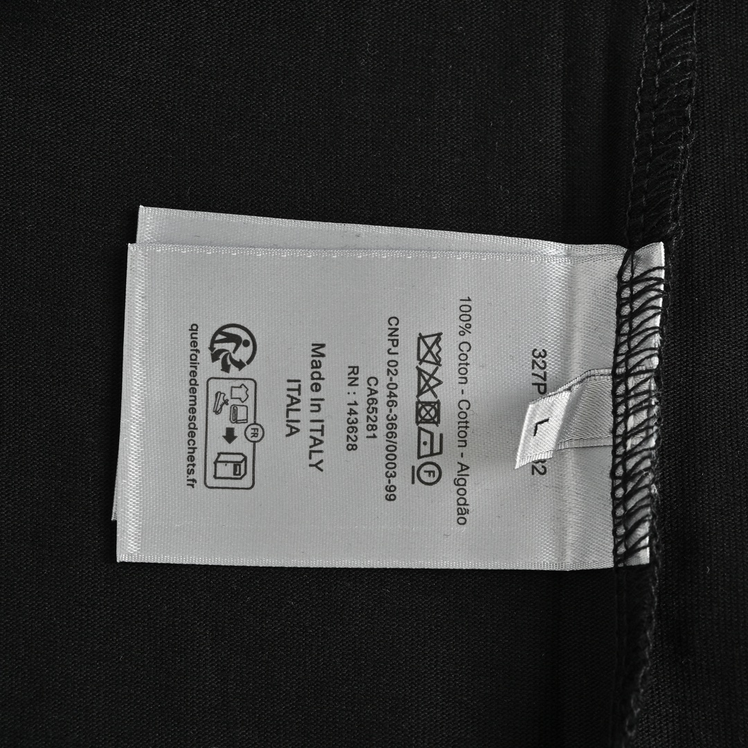 DIOR T-SHIRT